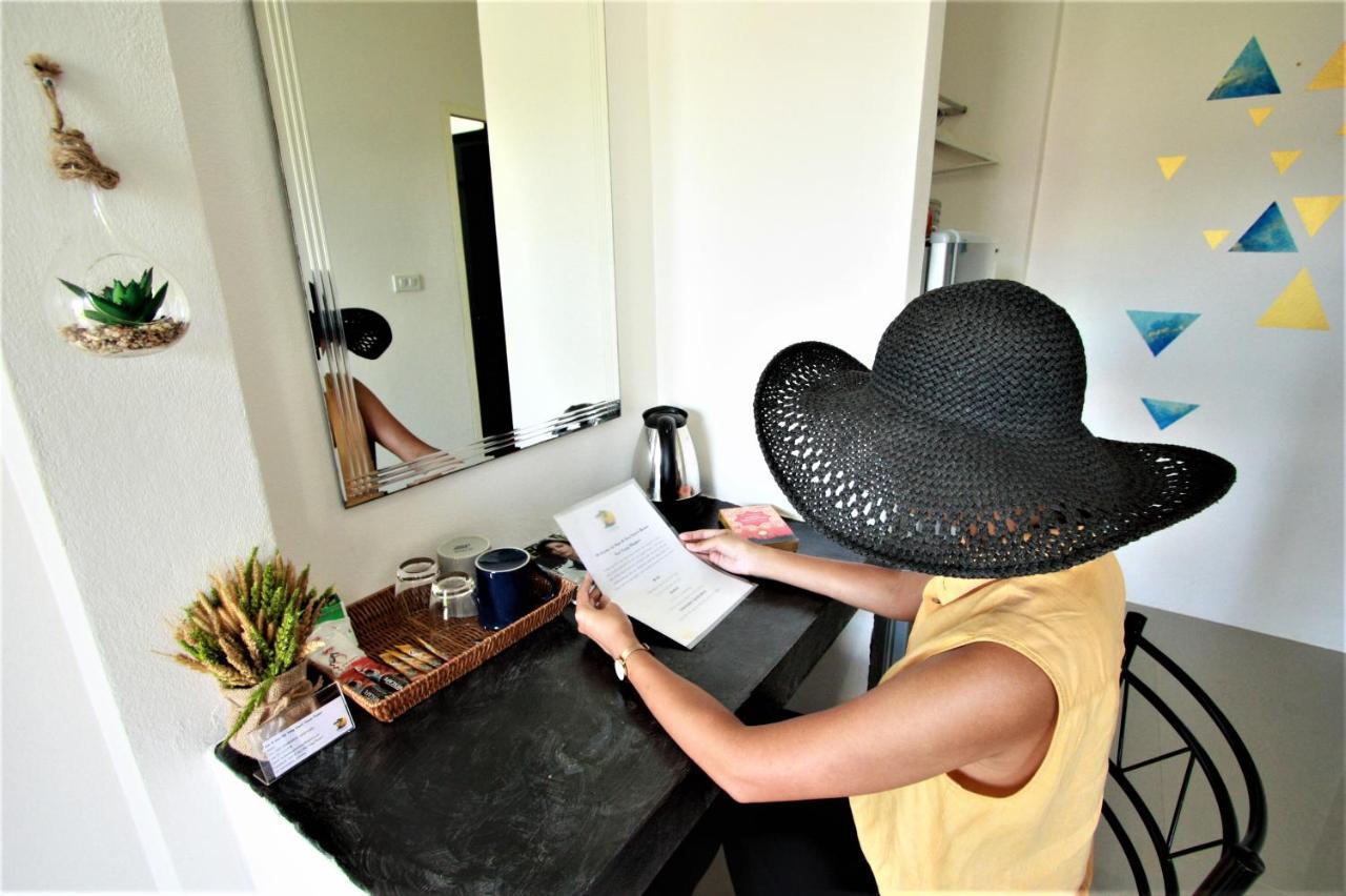 Hotel Sun & Sea Nai Yang Phuket Extérieur photo