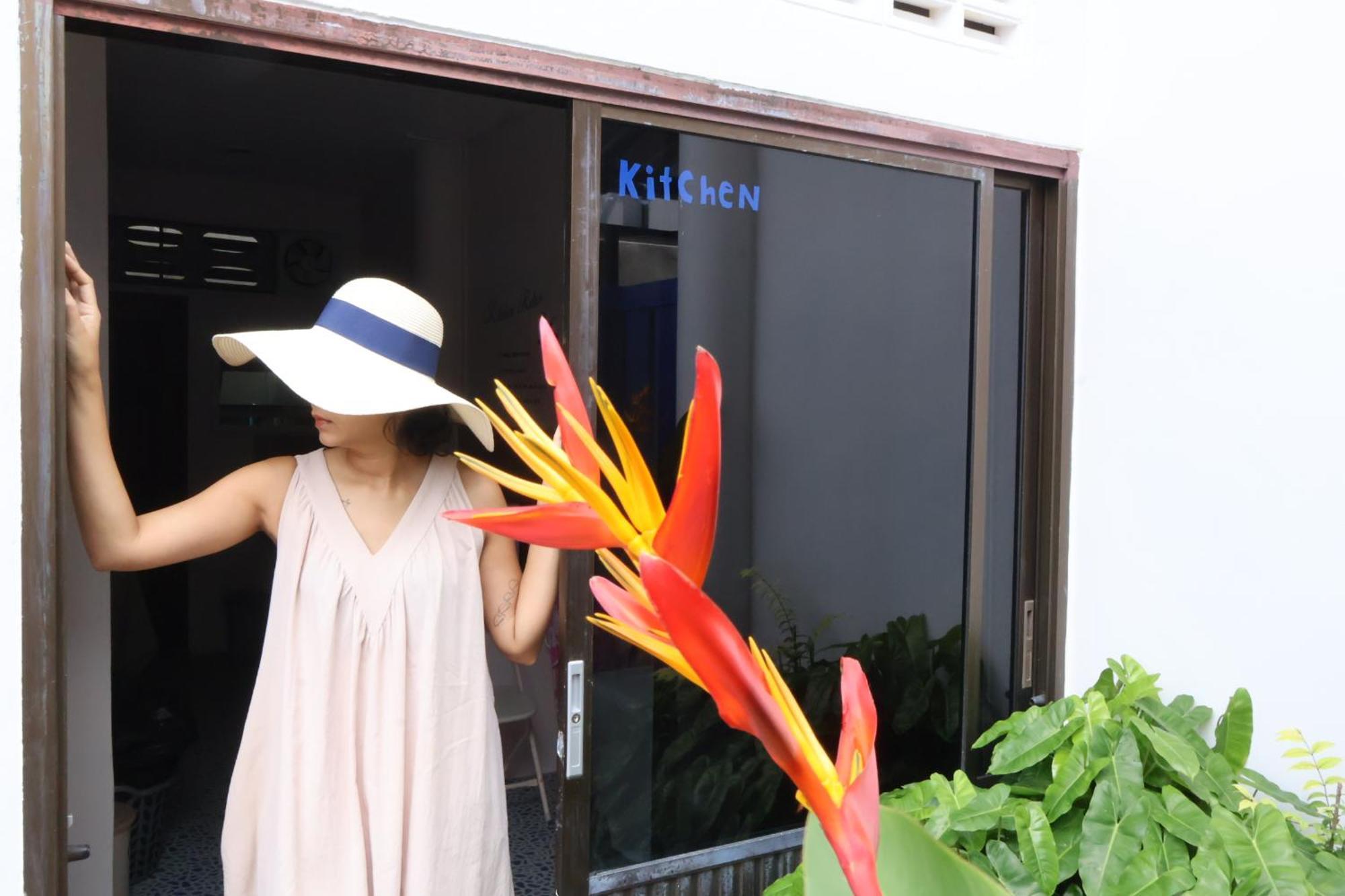 Hotel Sun & Sea Nai Yang Phuket Extérieur photo